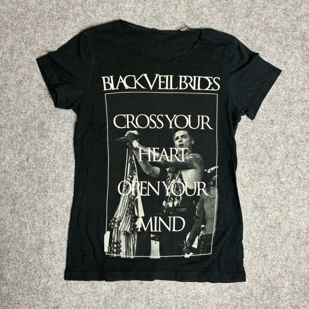 Black Veil Brides Size XS Andy Biersack Cross Your Heart Open Your Mind Band Tee